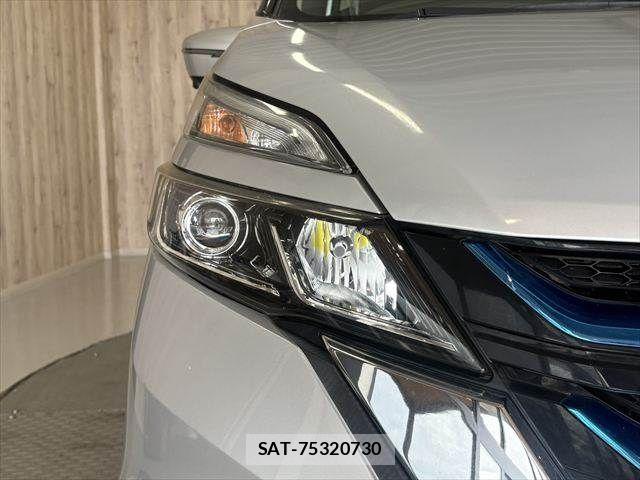 Nissan SERENA 2018-04 8745719-19