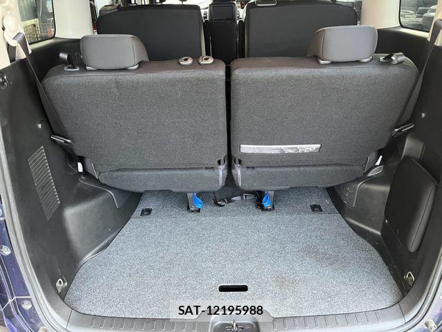 Nissan SERENA 2017-10 8745726-28