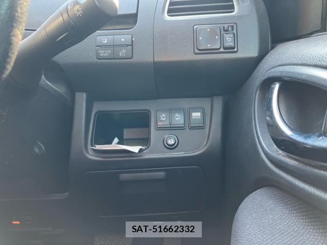 Nissan SERENA 2012-02 8745751-16