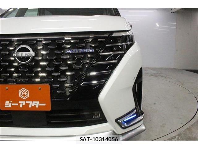 Nissan SERENA 2024-09 8745692-15