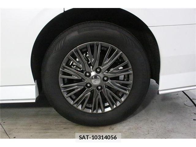 Nissan SERENA 2024-09 8745692-26