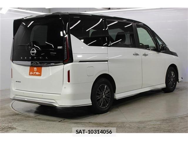 Nissan SERENA 2024-09 8745692-6