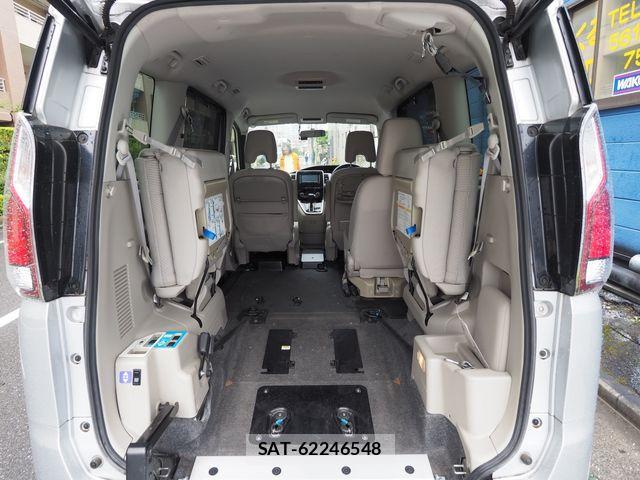 Nissan SERENA 2017-07 8745722-19