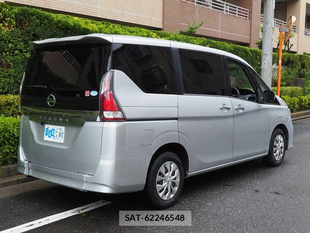 Nissan SERENA 2017-07 8745722-25