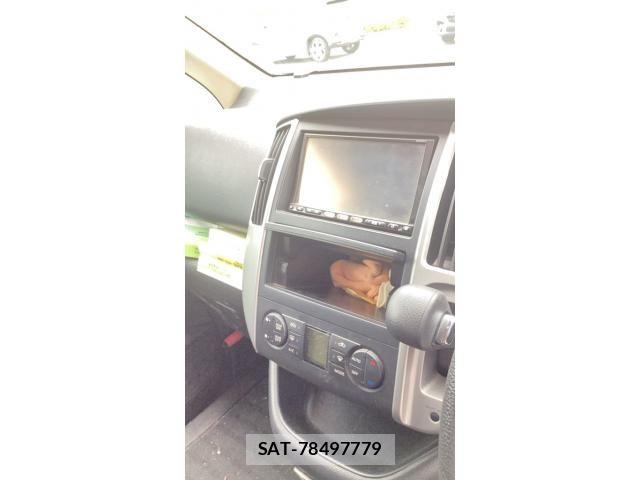 Nissan SERENA 2010-02 8745745-22