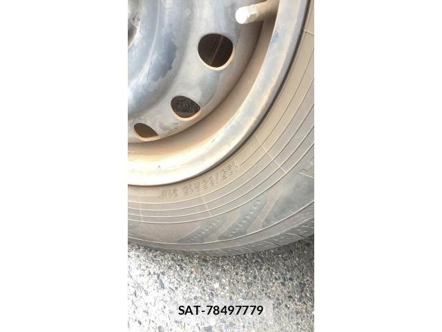 Nissan SERENA 2010-02 8745745-3