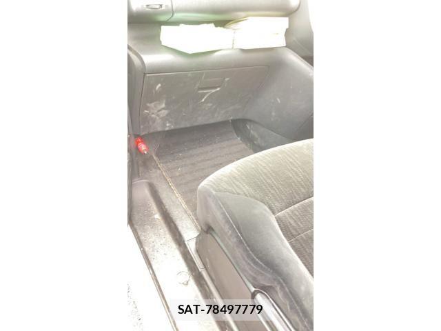 Nissan SERENA 2010-02 8745745-6