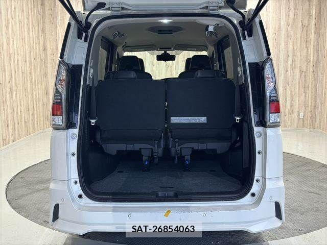 Nissan SERENA 2019-04 8745723-9