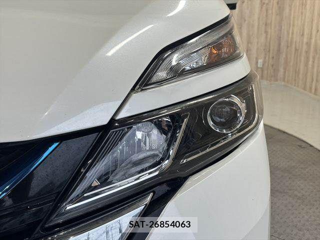 Nissan SERENA 2019-04 8745723-20