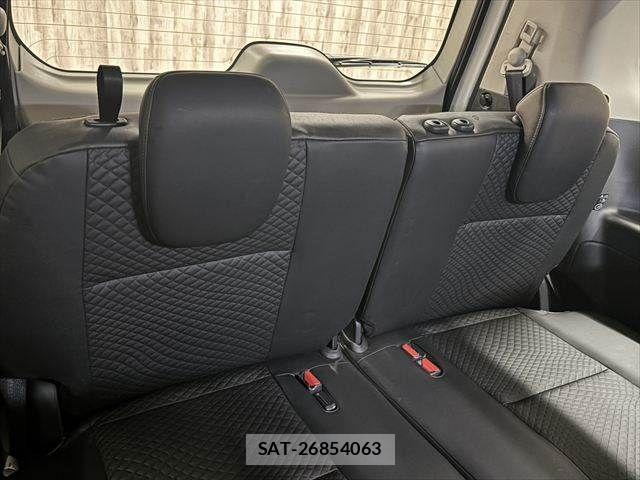 Nissan SERENA 2019-04 8745723-8