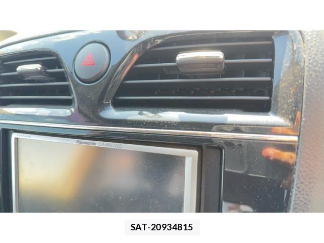 Nissan SERENA 2011-07 8745736-11