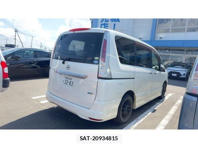 Nissan SERENA 2011-07 8745736-1