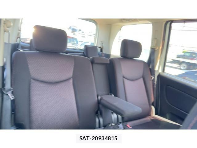 Nissan SERENA 2011-07 8745736-21