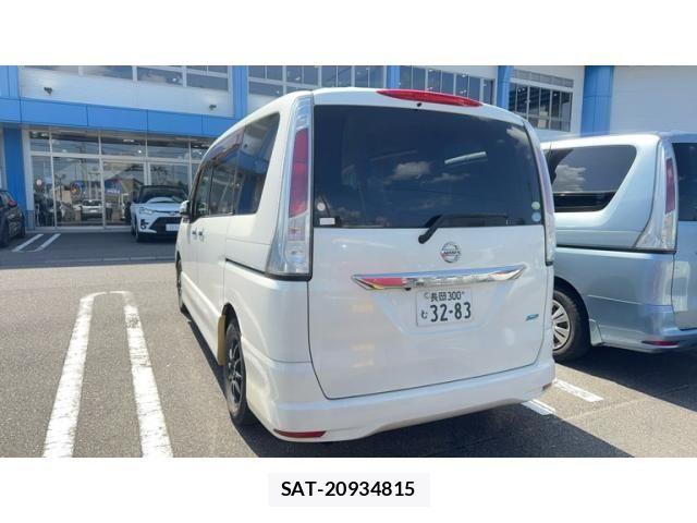 Nissan SERENA 2011-07 8745736-2