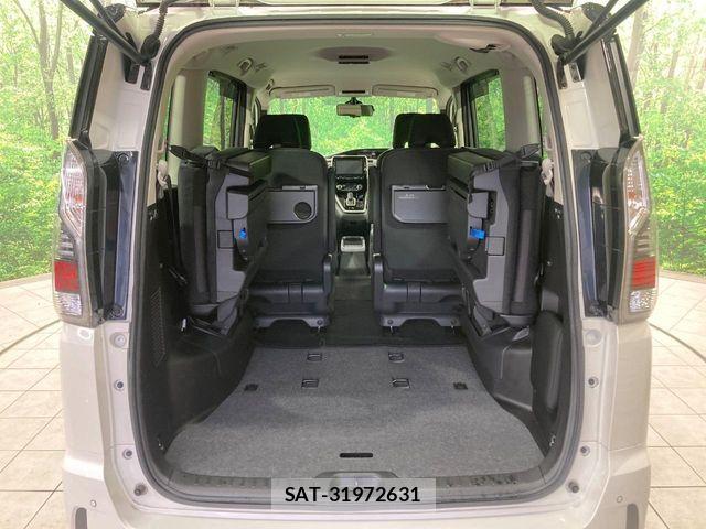 Nissan SERENA 2018-06 8745721-10