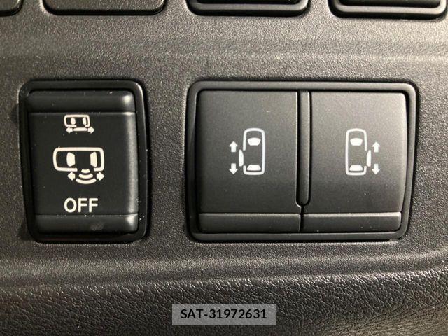 Nissan SERENA 2018-06 8745721-5