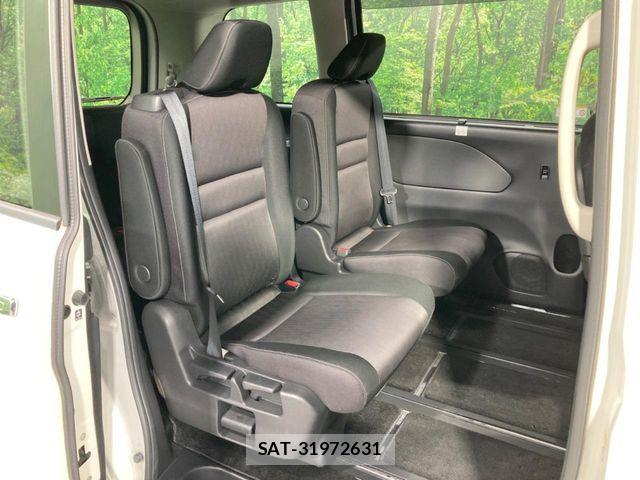 Nissan SERENA 2018-06 8745721-8