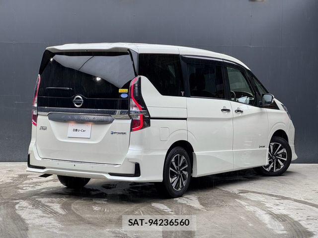 Nissan SERENA 2021-11 8745706-1