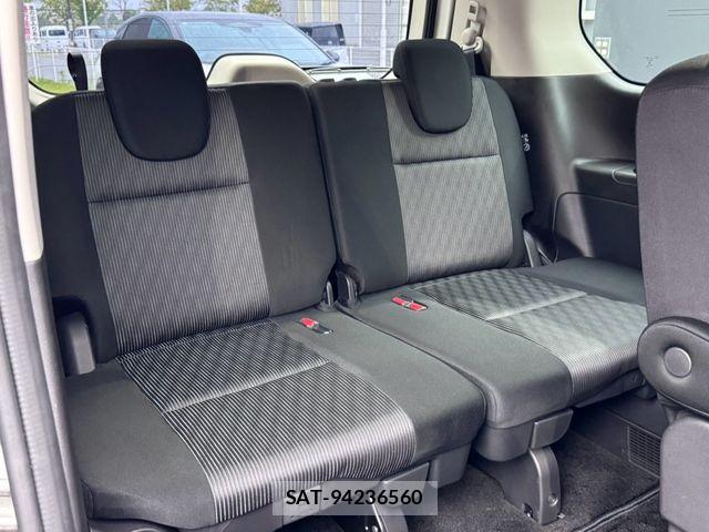 Nissan SERENA 2021-11 8745706-20