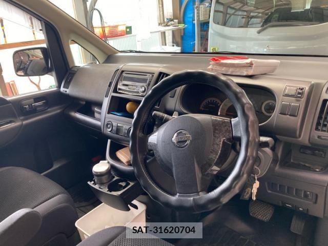 Nissan SERENA 2007-04 8744029-13