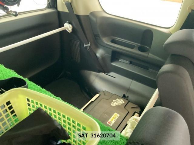 Nissan SERENA 2007-04 8744029-16