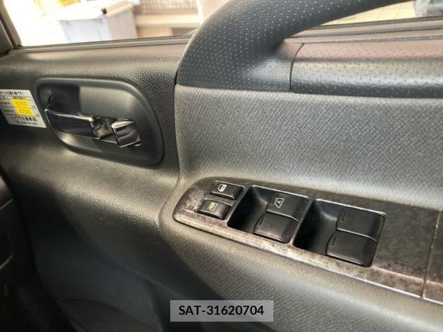 Nissan SERENA 2007-04 8744029-24