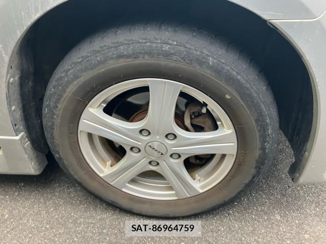 Nissan SERENA 2007-09 8745748-9