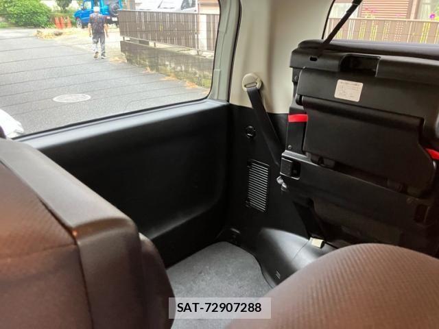 Nissan SERENA 2005-07 8745738-13