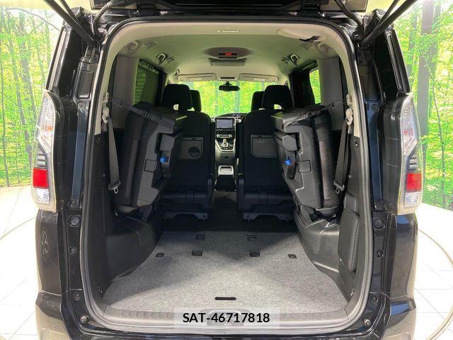 Nissan SERENA 2018-04 8781946-10