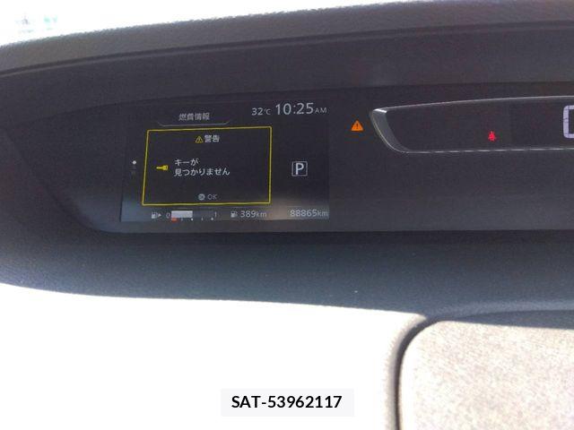 Nissan SERENA 2017-08 8781957-6