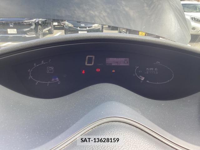 Nissan SERENA 2016-01 8781965-19