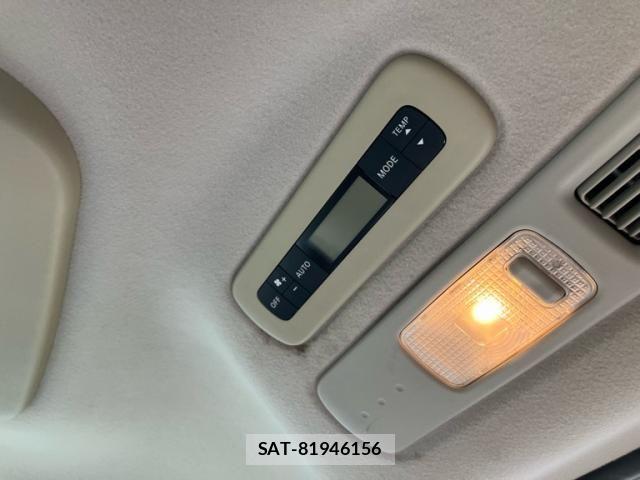 Nissan SERENA 2012-04 8781969-12