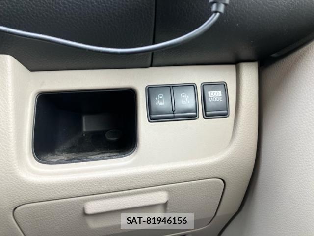 Nissan SERENA 2012-04 8781969-18