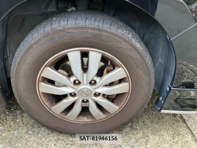 Nissan SERENA 2012-04 8781969-7