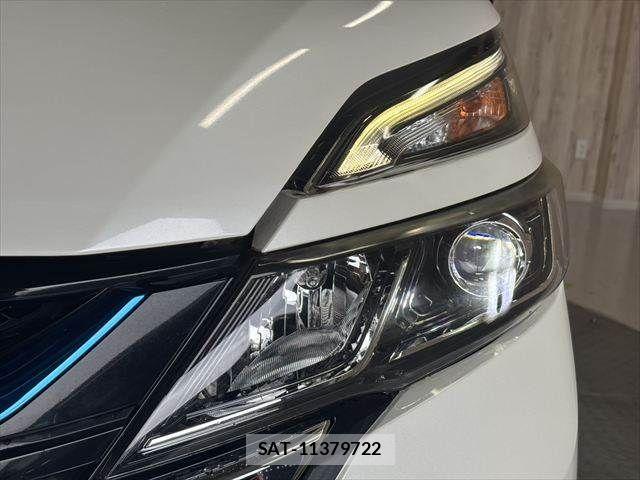 Nissan SERENA 2018-10 8781948-14