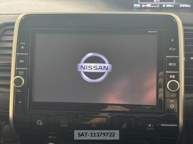 Nissan SERENA 2018-10 8781948-3