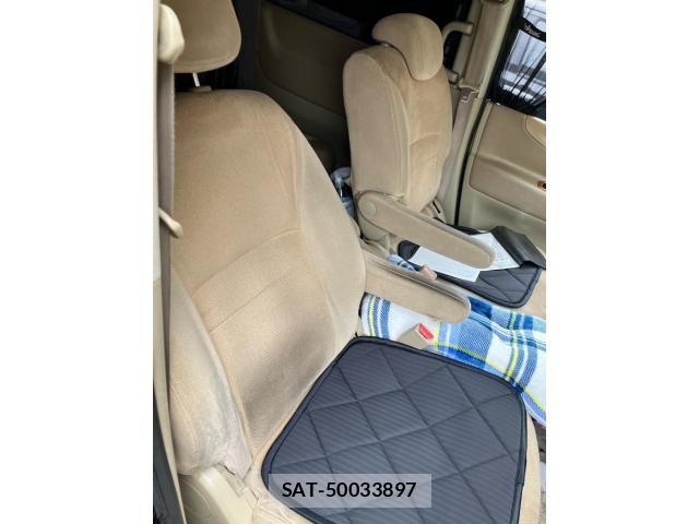 Nissan SERENA 2007-09 8781970-13