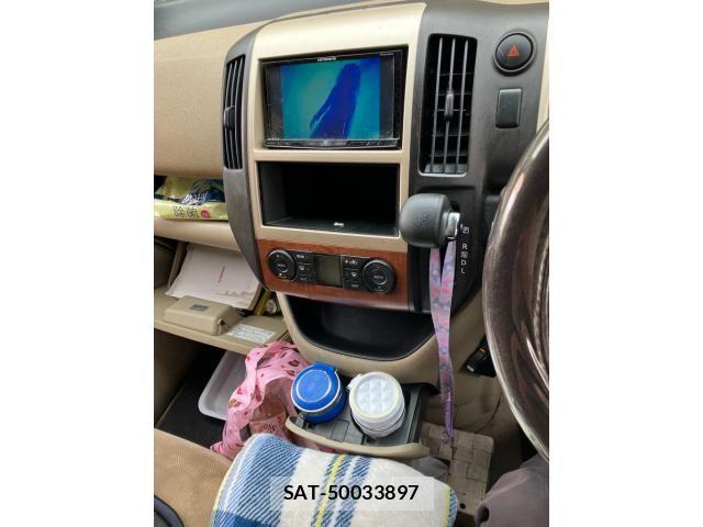 Nissan SERENA 2007-09 8781970-18