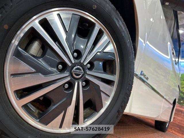 Nissan SERENA 2020-12 8781940-13