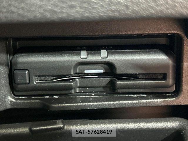 Nissan SERENA 2020-12 8781940-6