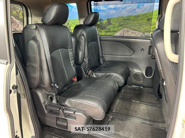 Nissan SERENA 2020-12 8781940-8