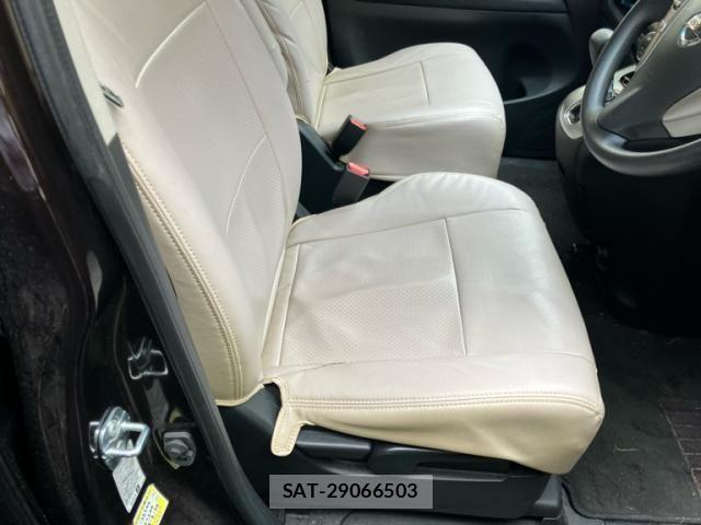 Nissan SERENA 2016-01 8781960-13