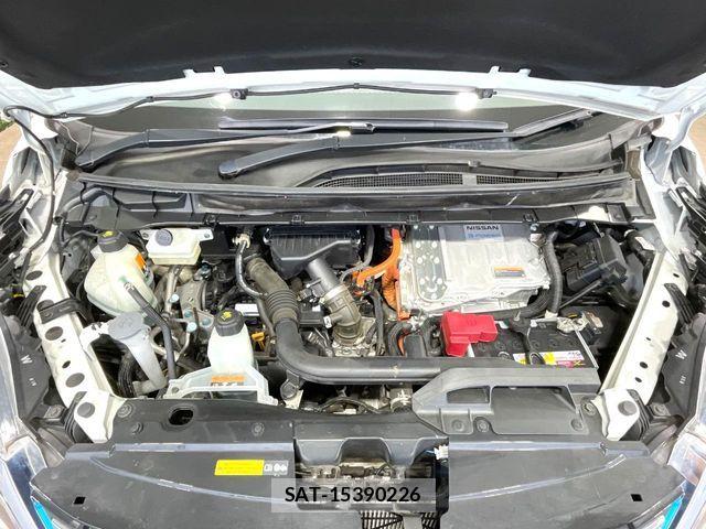 Nissan SERENA 2020-02 8781939-18