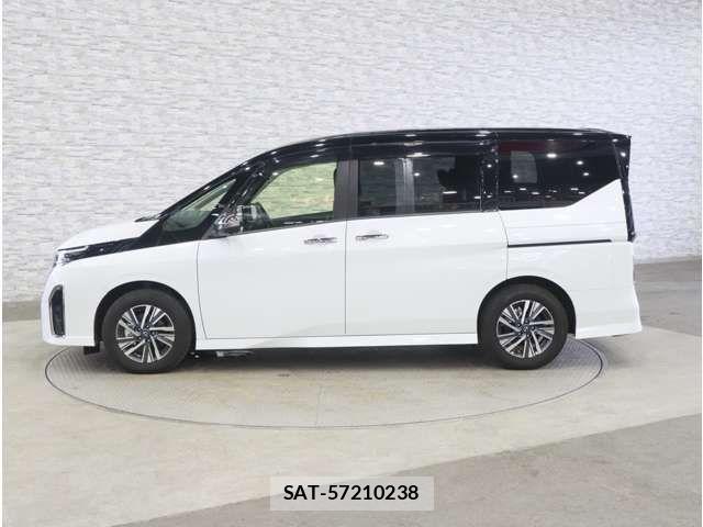 Nissan SERENA 2024-03 8781935-12