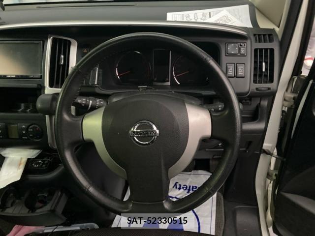 Nissan SERENA 2009-04 8781967-11