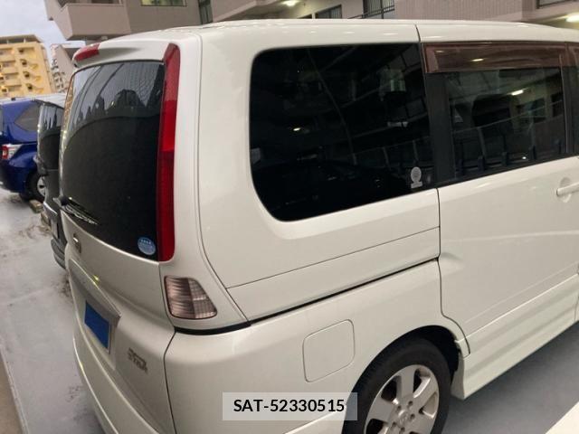 Nissan SERENA 2009-04 8781967-2