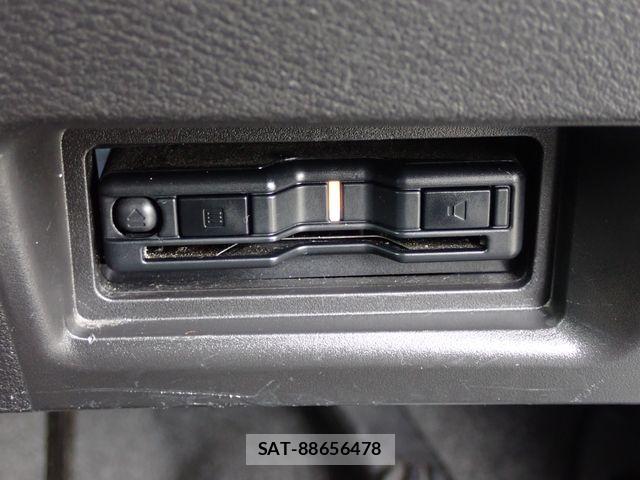 Nissan SERENA 2024-04 8781944-7
