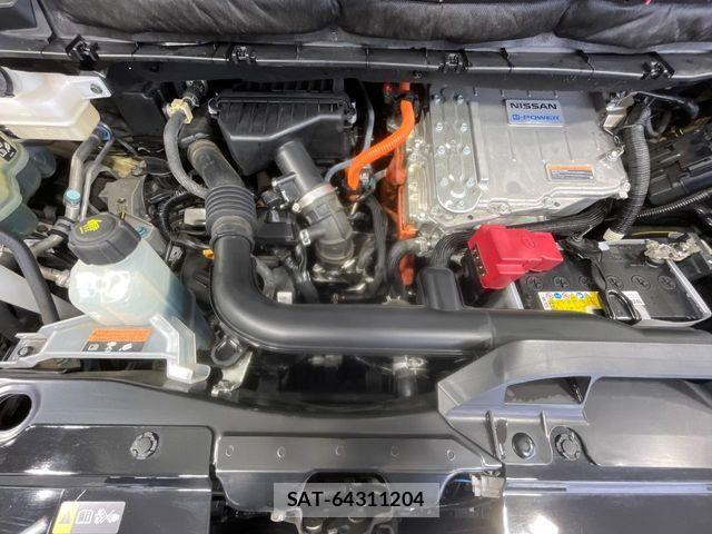 Nissan SERENA 2022-08 8781941-17