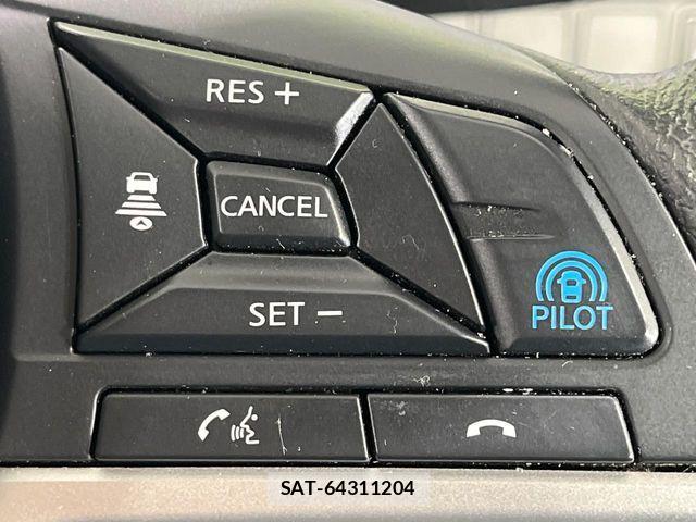 Nissan SERENA 2022-08 8781941-6