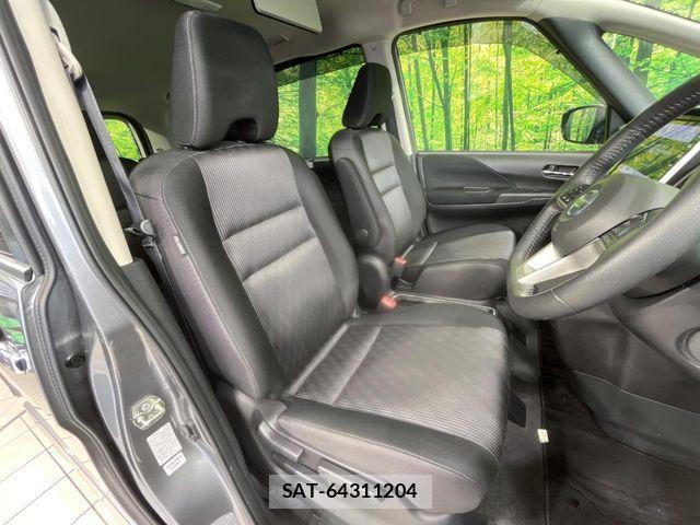 Nissan SERENA 2022-08 8781941-7